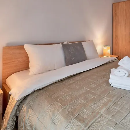 Apartamento Airport Comfy By Bookinghost