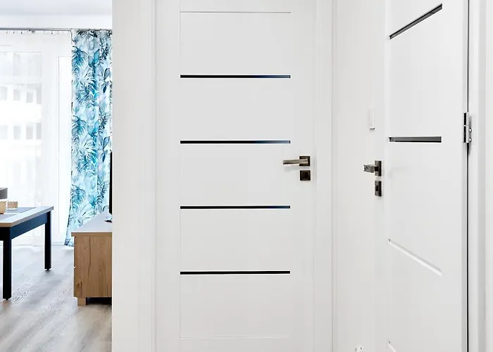 Airport Comfy By Bookinghost Apartamento *