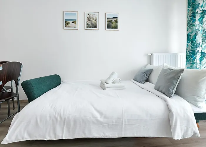 Airport Comfy By Bookinghost Apartamento