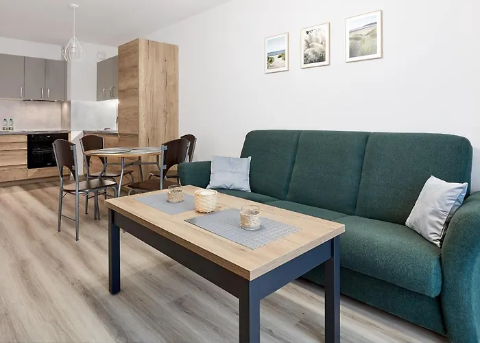 Apartment Airport Comfy By Bookinghost *